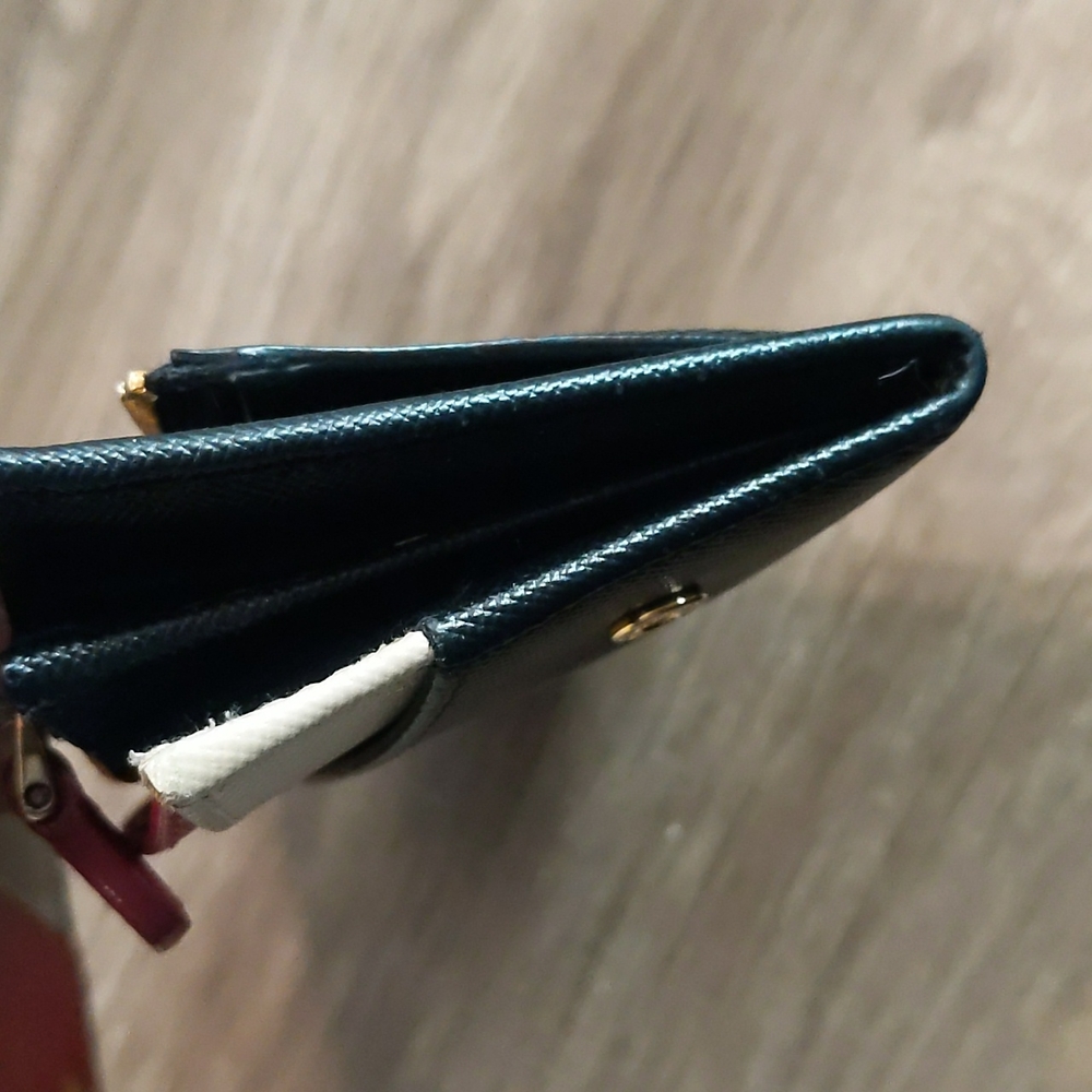 Prada wallet - Picture 11 of 16